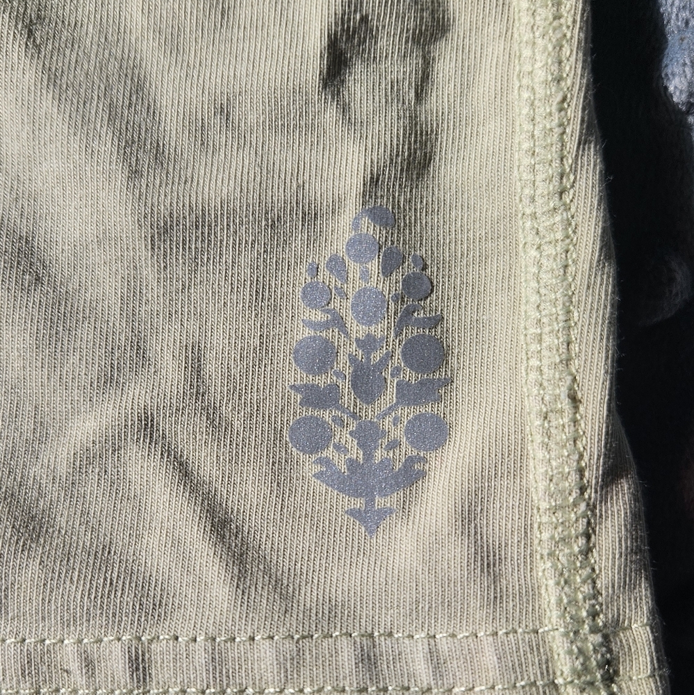Free People Green Short Sleeve Tee - Picture 5 of 7